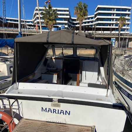 Nice Boat To Sleep In Barcelona San Adrián de Besós Zewnętrze zdjęcie